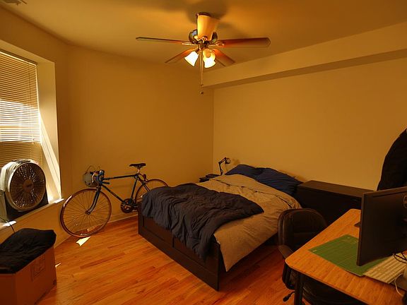 4th image of 3047 W Fullerton Ave APT 3