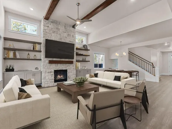 1380 NW Ochoa Dr, Bend, OR 97703