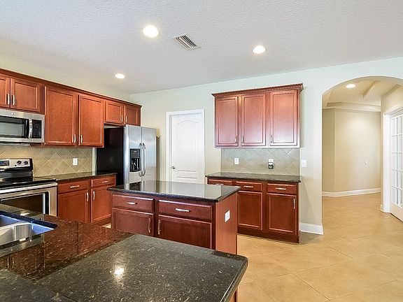 4th image of 7877 Tuscany Woods Dr