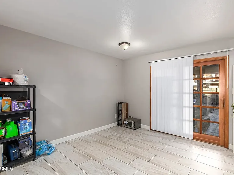 4759 W Marlette Ave — Photo 9
