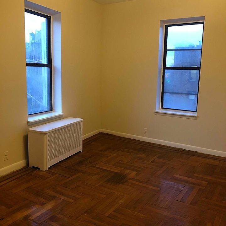 2nd image of 1938 82nd St