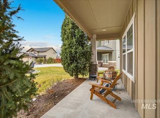 782 N Pringlewood Pl, Star, ID 83669