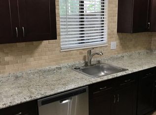 501 Forsythia Ln, Cleveland, OH