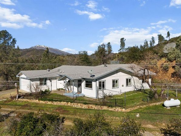 9504 Rattlesnake Ln, Redding, CA 96001