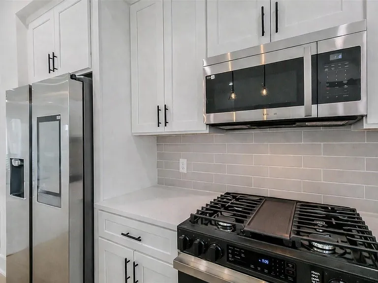 5703 Balbo St #F — Photo 13