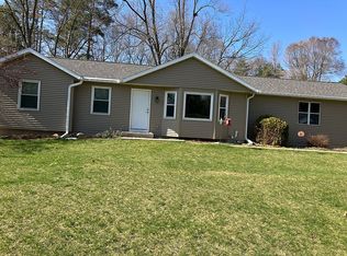 2760 Rogue River Rd NE, Belmont, MI 49306