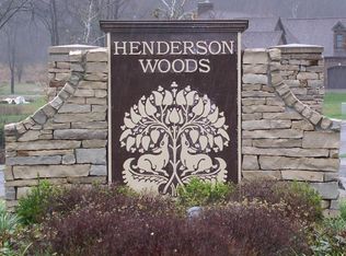 Alexander Dr, Williamstown, WV