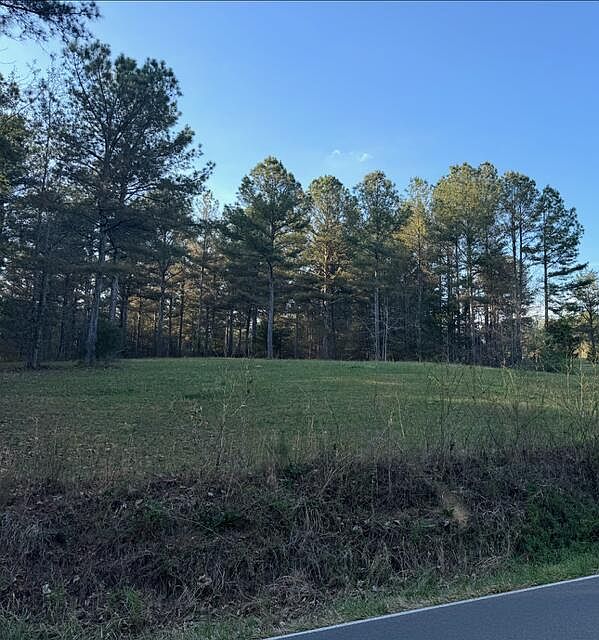 1st image of 1129 Welcome Valley Rd