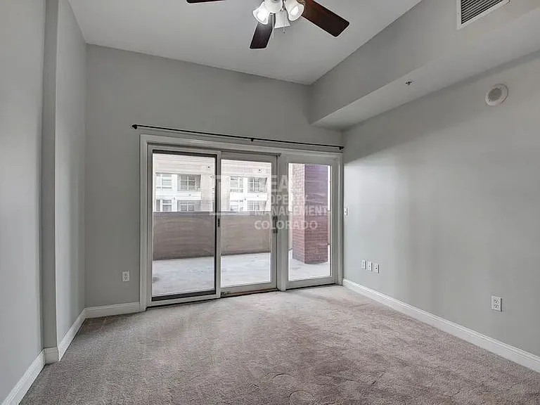 1950 N Logan St #302 — Photo 19