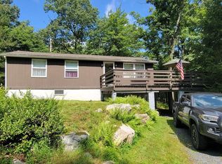 582 Chamonix Ln, Zion Grove, PA 17985