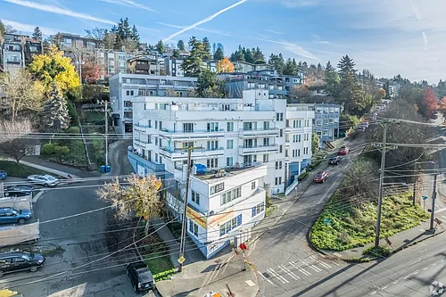 The Aire Apartments Photo 1