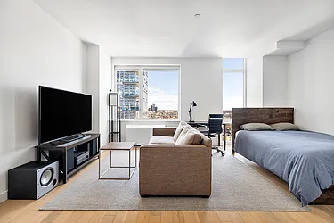 22 North 6th Street, #28E