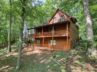 196 W Creekview Dr, Jasper, GA 30143
