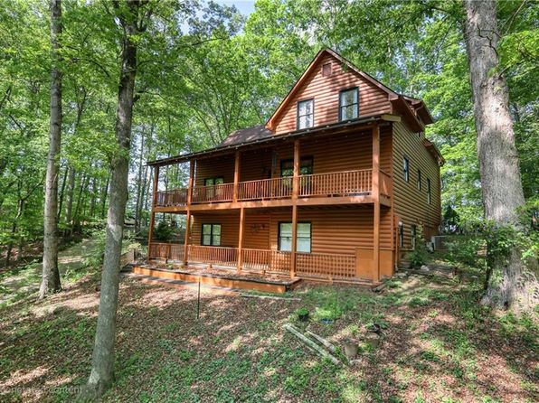 196 W Creekview Dr, Jasper, GA 30143