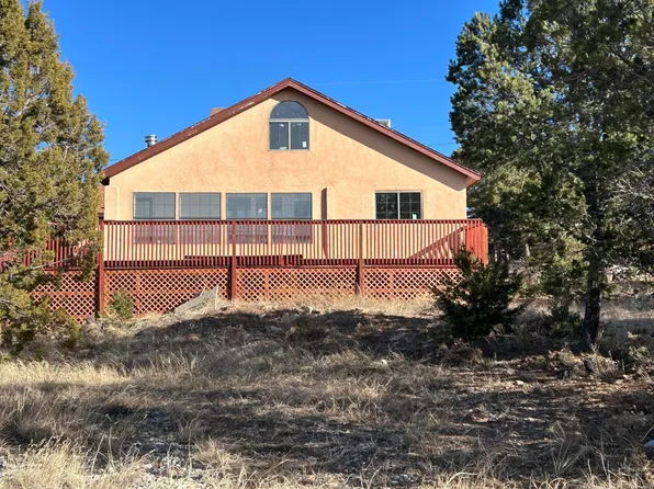 20 Holiday Dr, Tijeras, NM 87059
