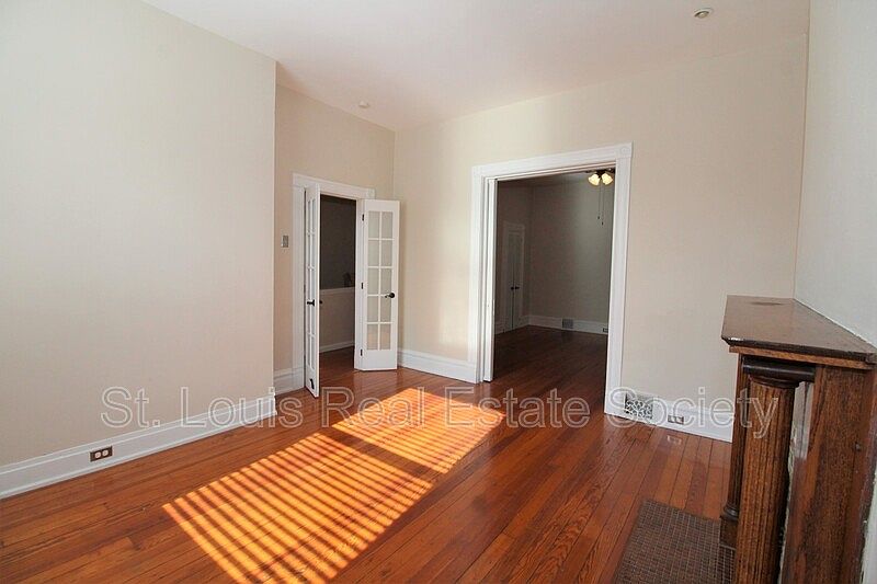 1st image of 3849 Juniata St #A
