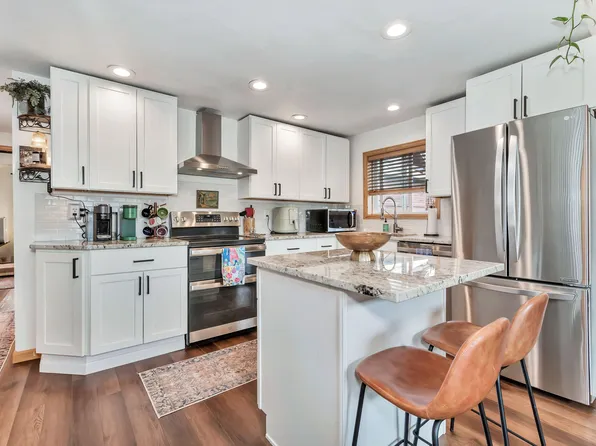 3025 Columbine Dr, Steamboat Springs, CO 80487