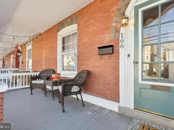 166 W Broad St, Telford, PA 18969