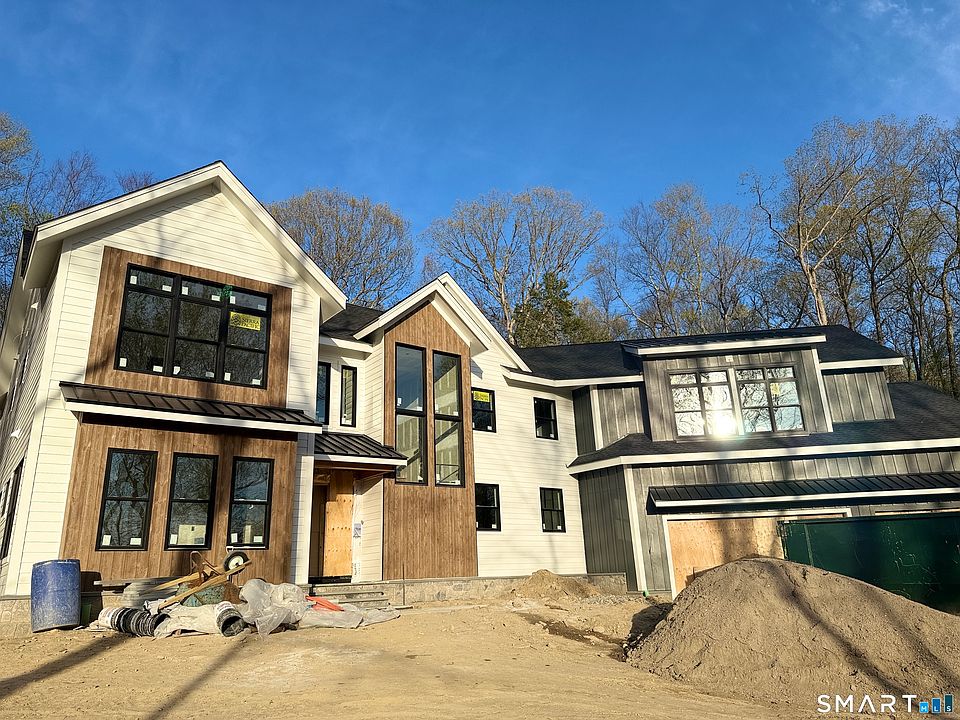 1st image of 108 Old Farm Road