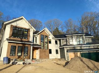 108 Old Farm Rd, Weston, CT 06825
