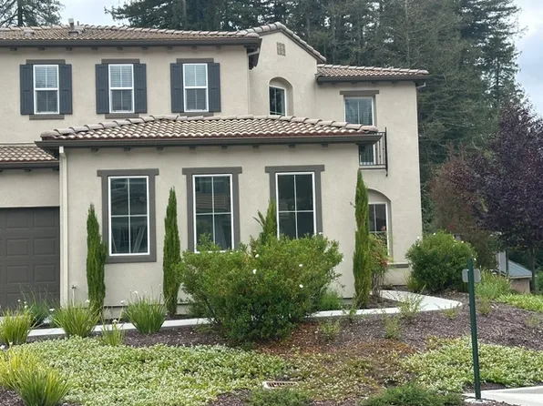 100 Village Ln, Scotts Valley, CA 95066