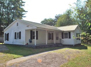 2786 Brown Rd, Draper, VA 24324