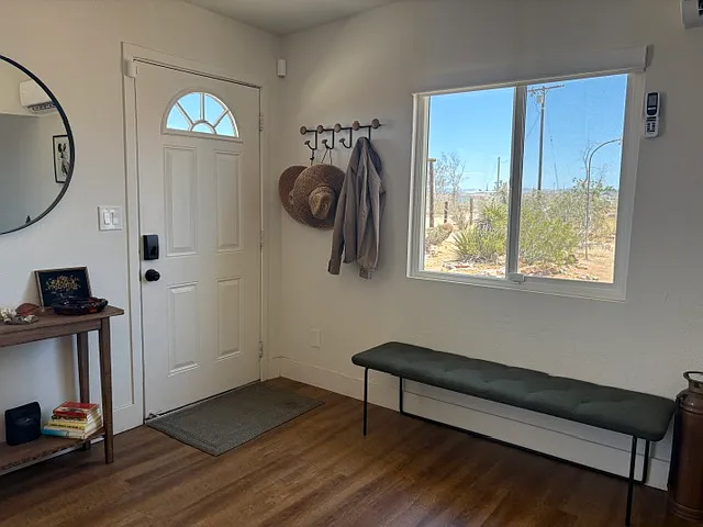 Building Photo - 1300 N Los Coyotes Way