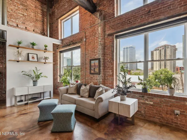 1050 HENDRICKS Avenue #304, Jacksonville, FL 32207