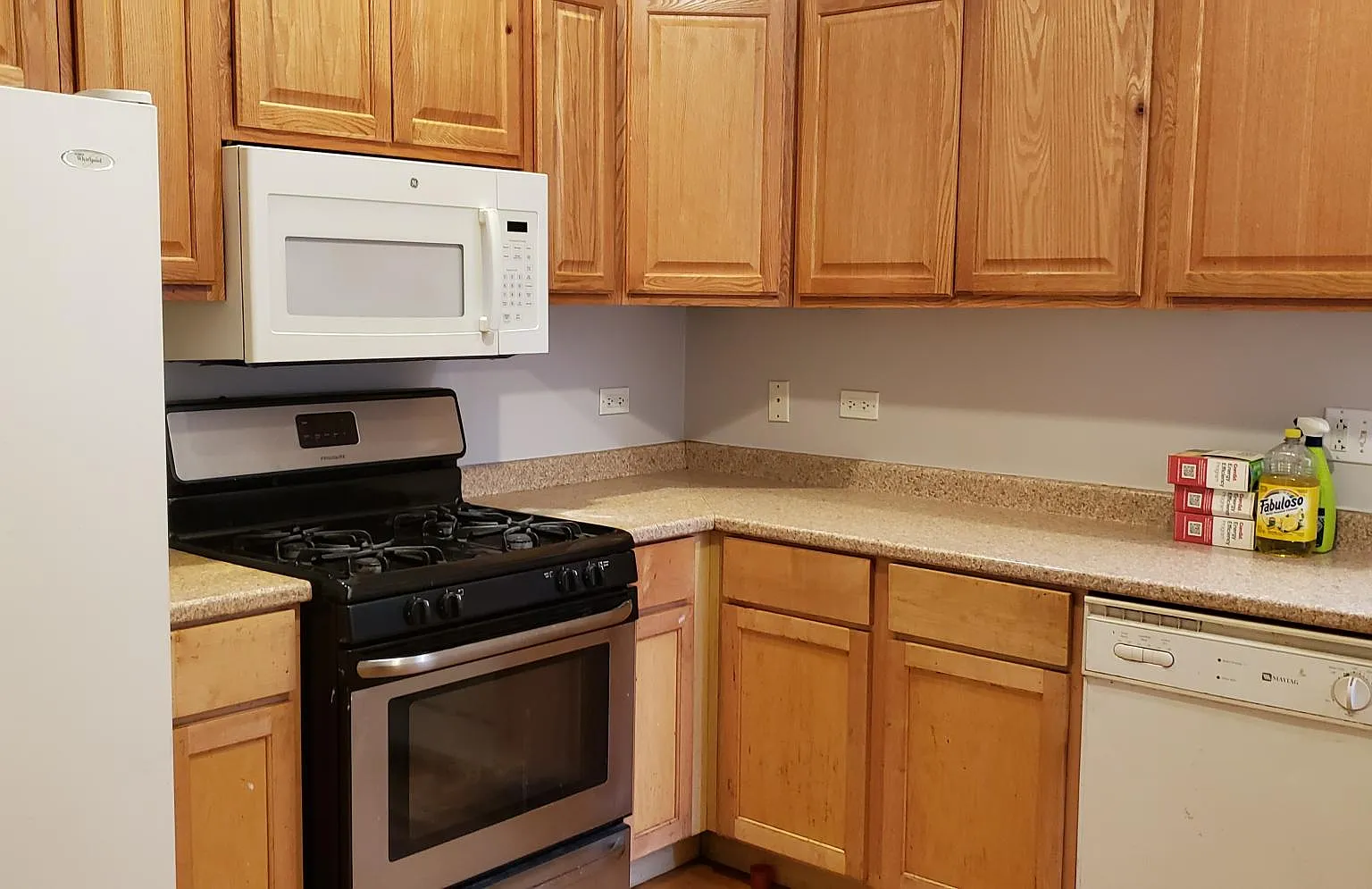 2 bed, $1,250 — Photo 4