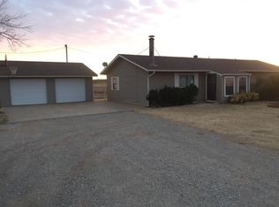 2618 Apache Rd NW, Piedmont, OK 73078