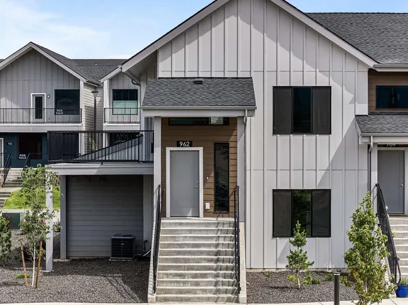 928 E Railroad Ave, Post Falls, ID 83854