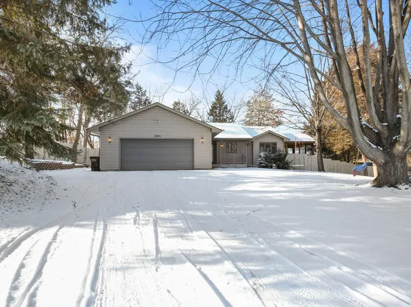 1806 Cedar Pl, Buffalo, MN 55313
