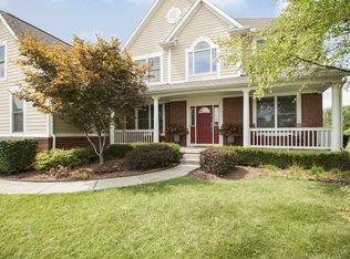 8450 Meadowmoore Pl, Pickerington, OH 43147