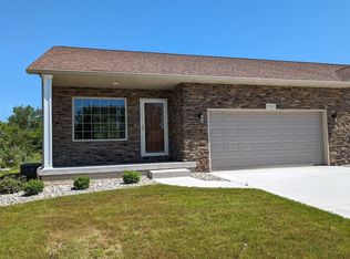 5979 Faith Blvd, Bay City, MI 48706