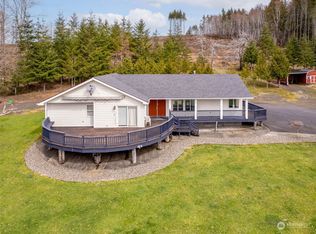 419 Monohon Landing Rd, Raymond, WA 98577