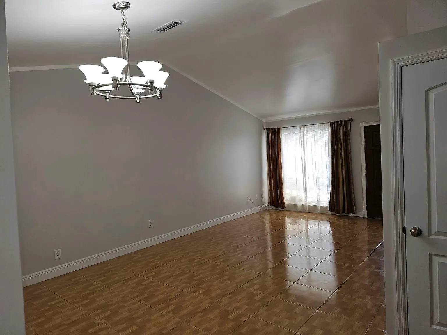 8449 Summer Field Pl — Photo 2