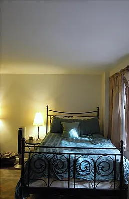 Rented by R New York | media 2