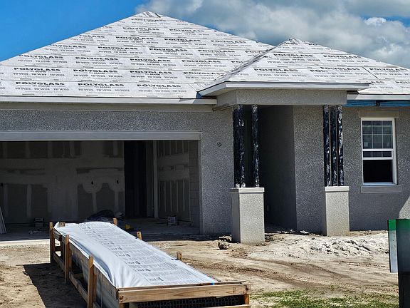 3rd image of 657 Clearwater Ave