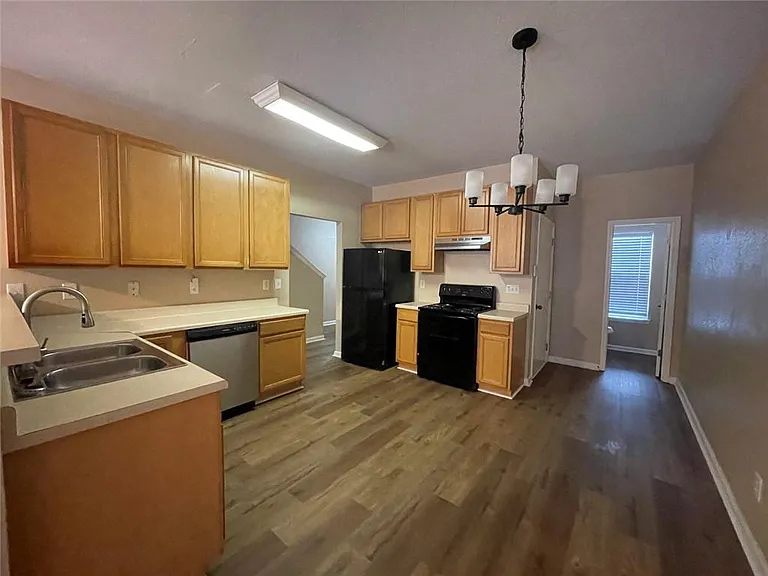 5092 Windsor Forrest Ln — Photo 4