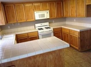 9432 Ivydale Cir, Elk Grove, CA 95758