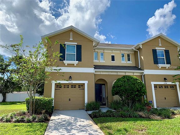 2nd image of 1220 Peterson Pl