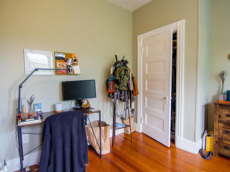 Bedroom #1