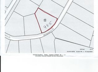 Winterberry Dr, Milford, PA 18337