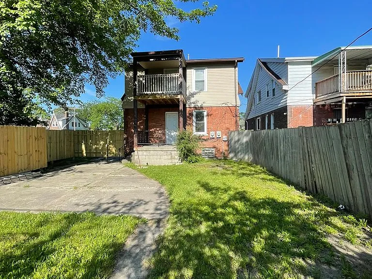 16230 Indiana St — Photo 12