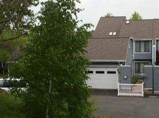 5 S Collins Ter, Saratoga Springs, NY 12866