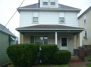 702 Oneida St, Monessen, PA 15062