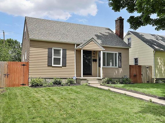 3rd image of 640 E Jeffrey Pl