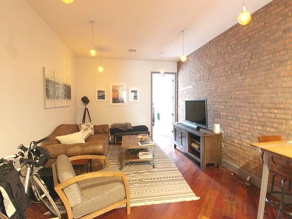 3rd image of 315 Troutman St APT 4L