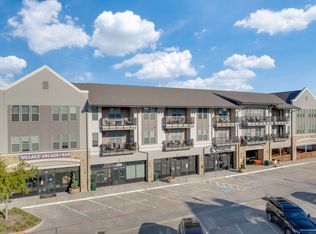 2500 King Arthur Blvd UNIT 302, Lewisville, TX 75056