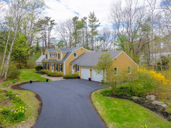 69 Seaborne Drive, Yarmouth, ME 04096